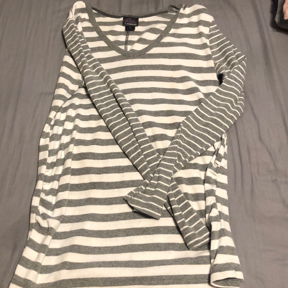Maternity shirt